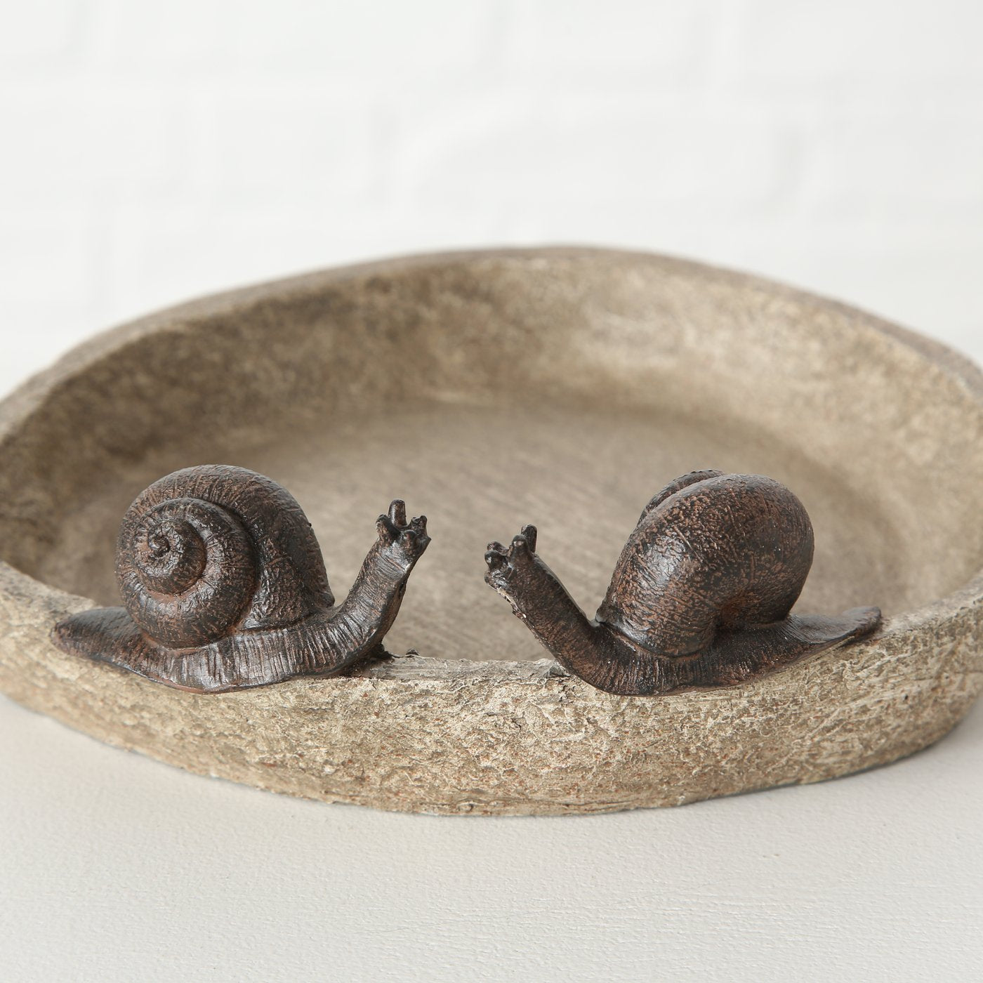 Vogeltränke Vogelbad mit 2 Vögel oder 2 Schnecken, aus Kunstharz